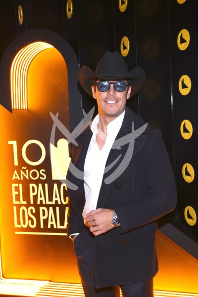 Eduardo Capetillo Jr de aniversario 