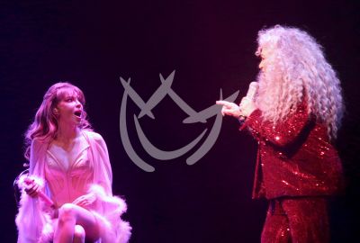 Belinda What? Es Amanda Miguel en el Mentiverso