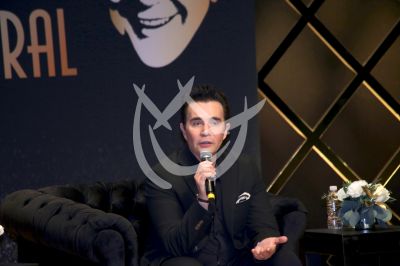 Roberto Cantoral Jr de homenaje