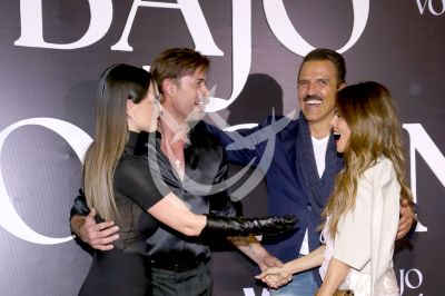 Claudia Álvarez y Billy Rovzar al Volcán