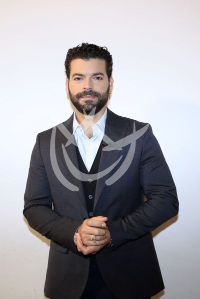 Adrián Di Monte y novia en DA