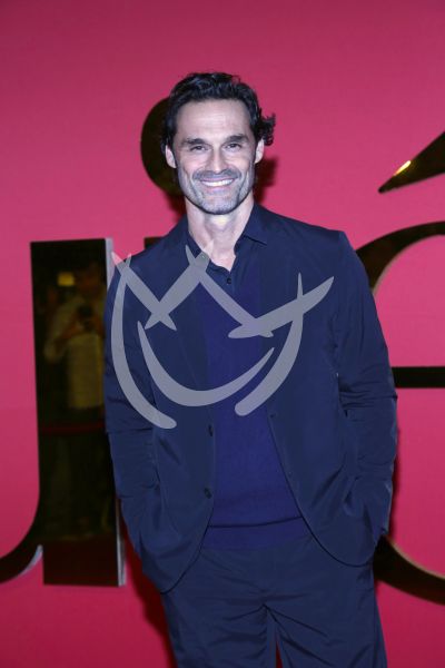 Iván Sánchez con Quién