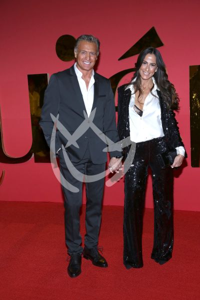 Juan Soler y novia con Quién