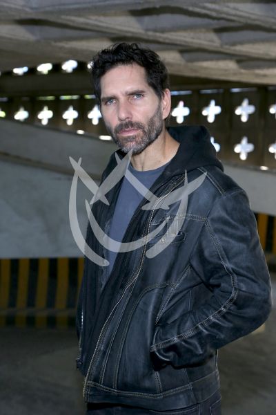 Arap Bethke en locación