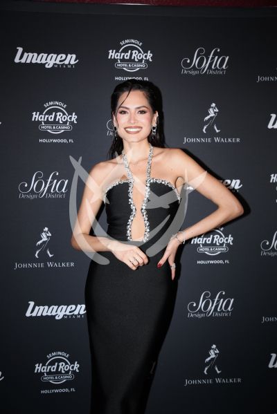 Andrea Meza con Imagen