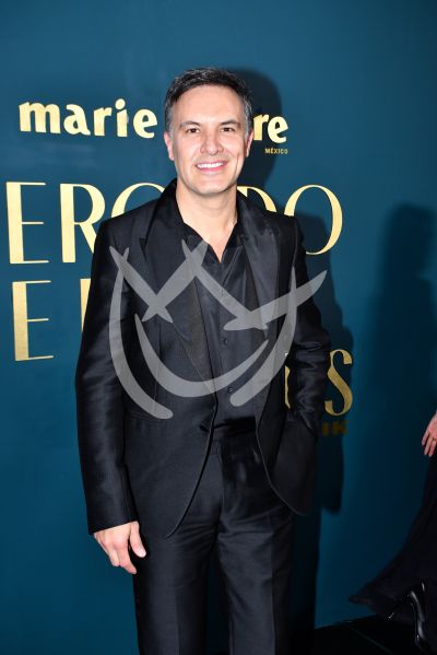 Alex de la Madrid de Flores