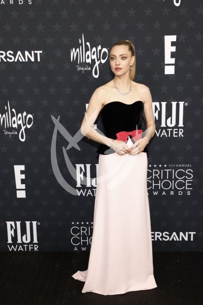 Amanda Seyfried en los Critics Choice Awards