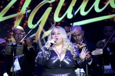 Sheyla con Los Aguilera