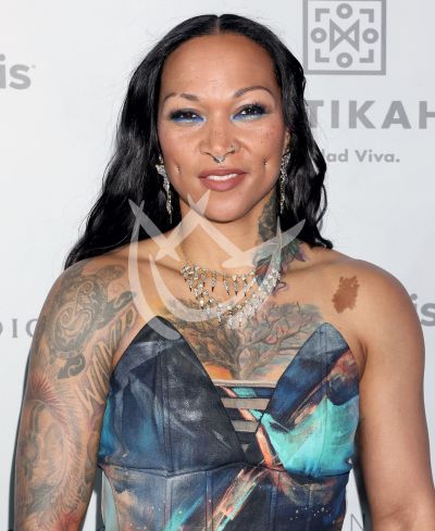 Kali Reis en Sin Piedad