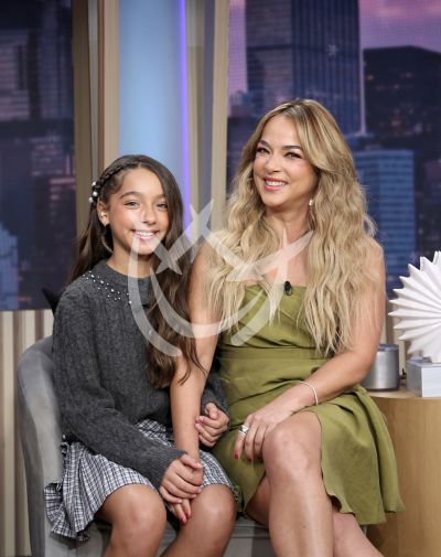 Adamari y Alaïa para Kids