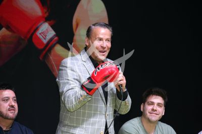 Alfredo Adame es un Knock Out