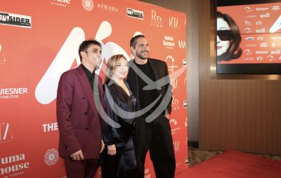 Canco, Carmen y Paco León con Aída