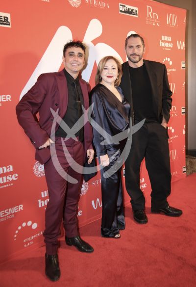 Canco, Carmen y Paco León con Aída