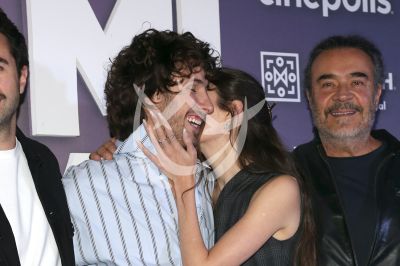 Juanpa Zurita y Macarena Achaga de premier