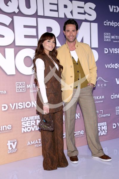 Angelique Boyer y Sebastián Rulli de premier