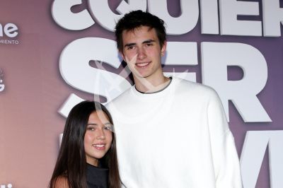 Santiago Rulli Galliano y novia