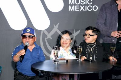 El Abelito en famiia