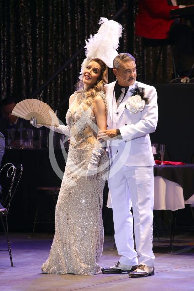 Marlene Favela y Mauricio Islas a escena