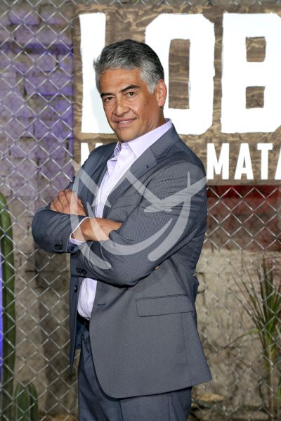 Gabriel Porras con Lobo