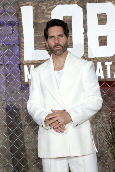 Arap Bethke con Lobo 