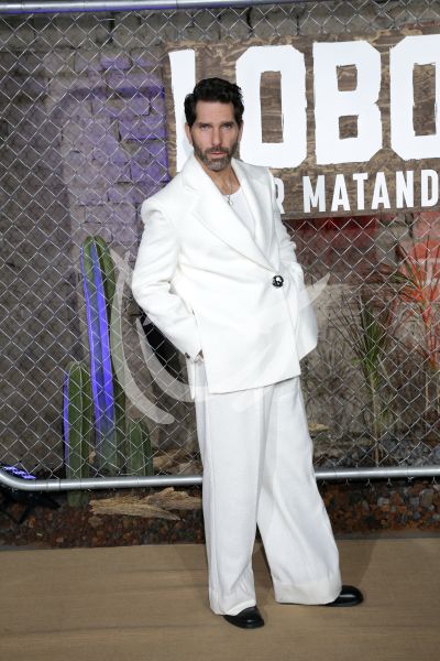 Arap Bethke con Lobo 