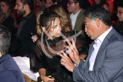 Dominika Paleta con Lobo 