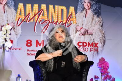 Amanda Miguel dice Él Me Mintió