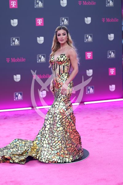 Aleska Génesis en PLN