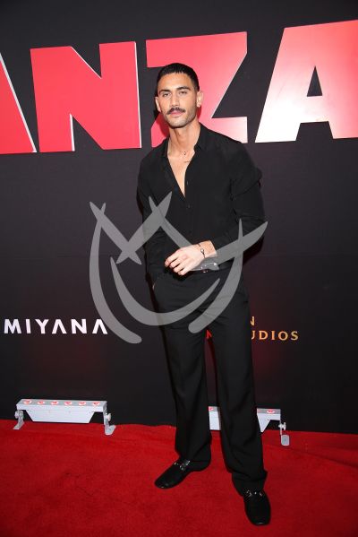 Alejandro Speitzer en Venganza