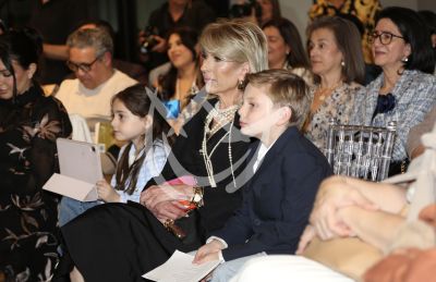 Megan y Matías por sus ¡mamis!