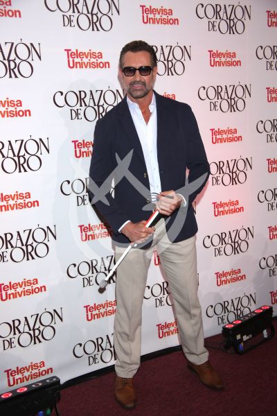 Gabriel Soto y Mayrín Villanueva de Oro