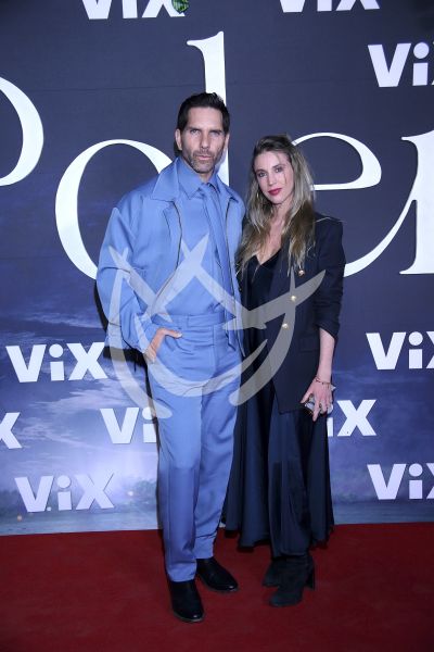 Arap Bethke y esposa en Polen