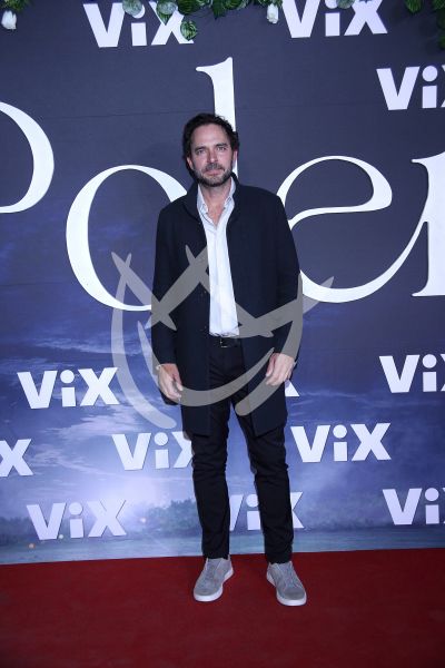 Manolo Cardona en Polen