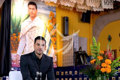 Carlos Rivera con Vida