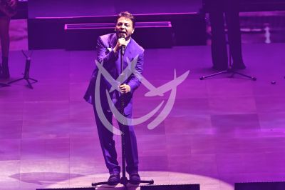 Cristian Castro con Corazón