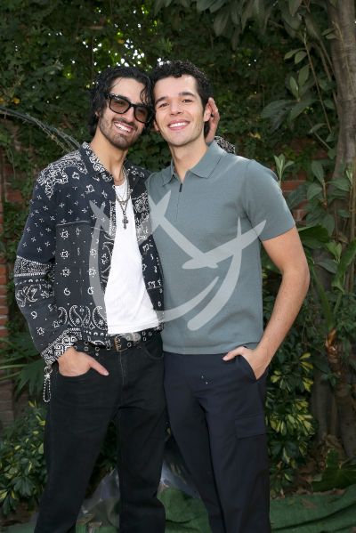 Sebastián Poza y Eduardo Zucchi con Luna