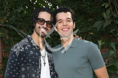 Sebastián Poza y Eduardo Zucchi con Luna