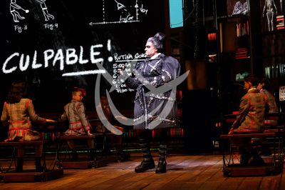 Jaime Camil en Matilda