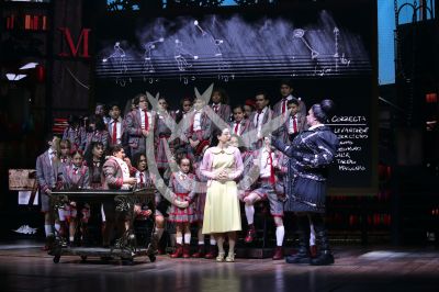 Jaime Camil en Matilda