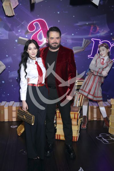 José Eduardo Derbez en Matilda