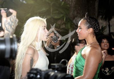 Elena Rose con Con Cora