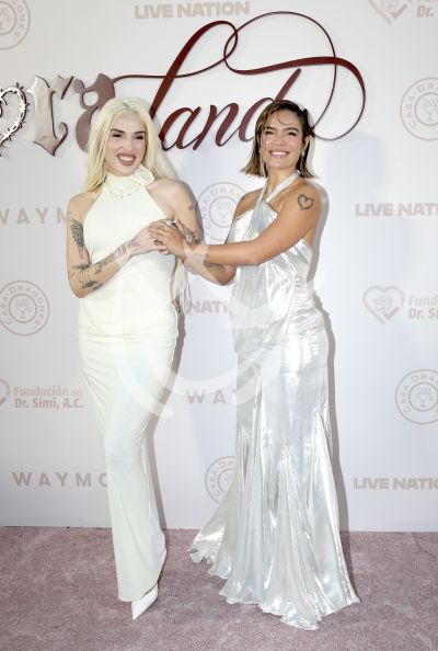 Karol G y Elena Rose