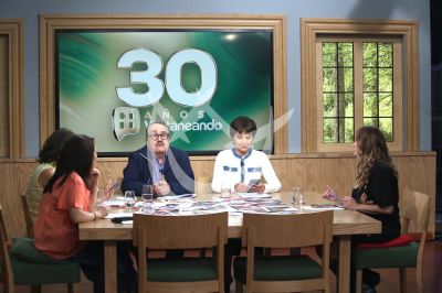 Paty Chapoy, Pedrito y más celebran 30 de Ventaneando