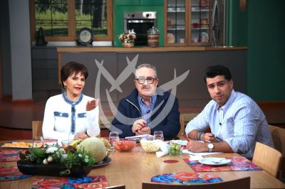 Paty Chapoy, Pedrito y más celebran 30 de Ventaneando