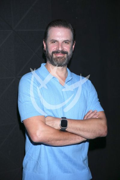 Mark Tacher dirige el show de la Dinamita