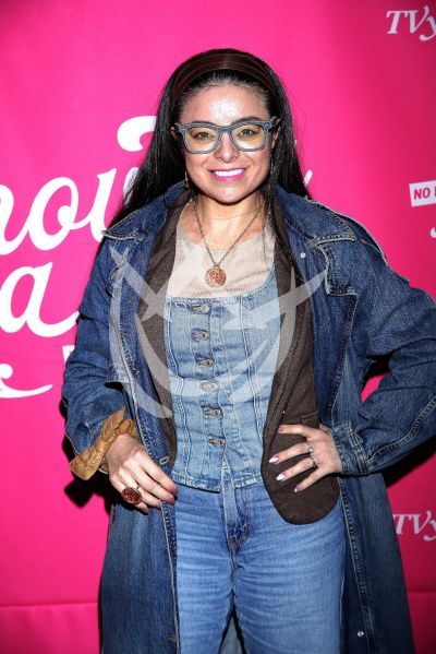 Violeta Isfel sin Novela