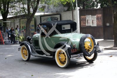Pedro Pascal De Noche en Mx