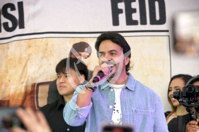 Fonsi de sencillo y cumple en Mx