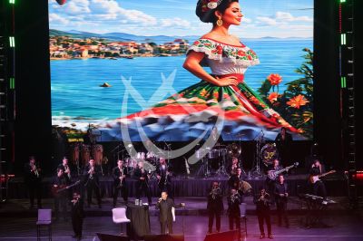 Julio Preciado es Para Siempre en el Auditorio