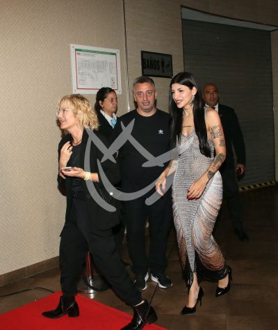 Risa y la Cabina del Viento, elenco